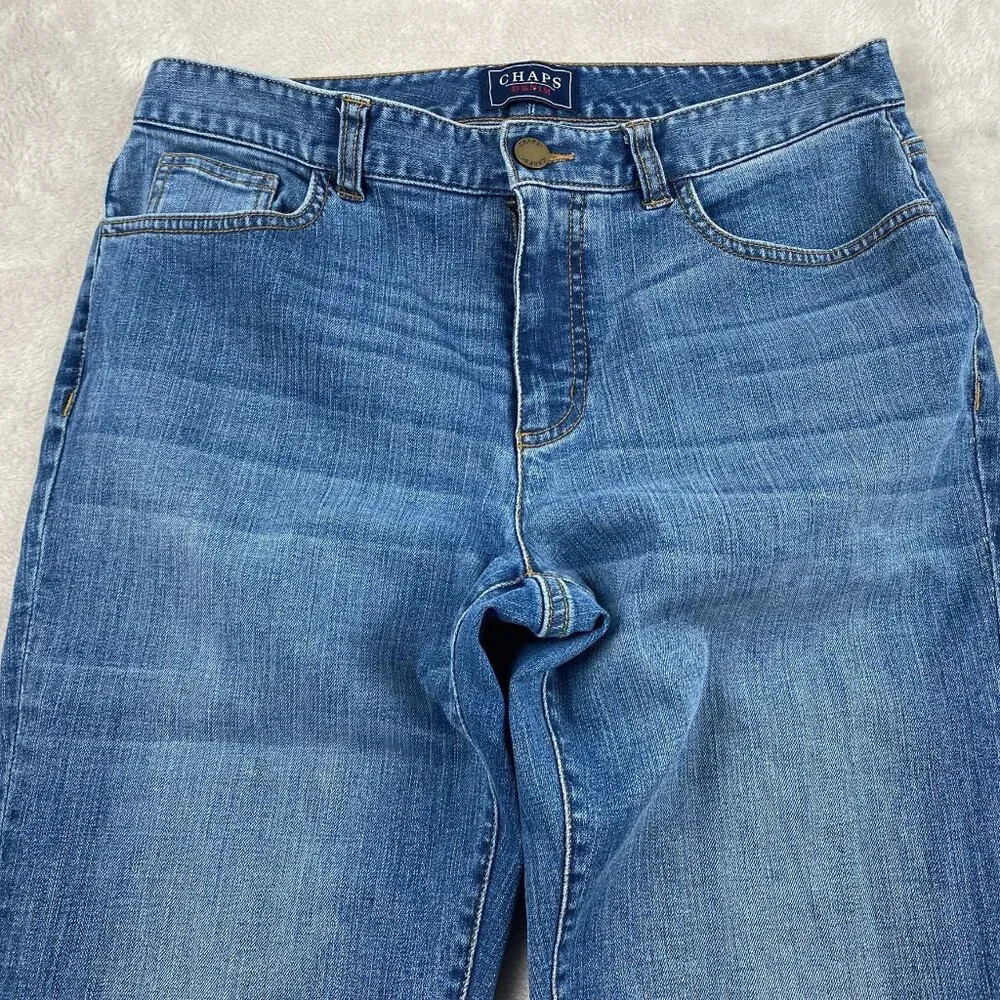 Chaps Womens Capri Jeans Size 8 Blue Denim Classic Fit Cotton Blend Straight Leg - Picture 9 of 15